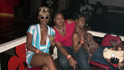 500 Block Chicks representing