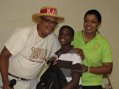 Kid Receives gift from Kappa's at AKA Function